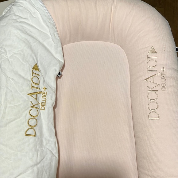 dockatot Other - Dockatot Deluxe Plus- strawberry pink plus an EXTRA cover included-white